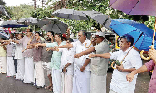 കൊടുങ്ങല്ലൂരിൽ എൽ.ഡി.എഫ് മനുഷ്യച്ചങ്ങല