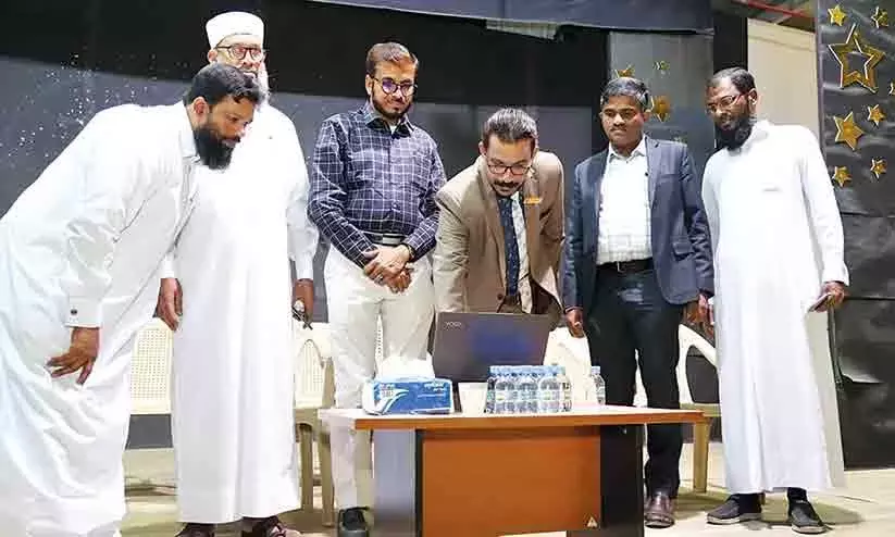 അ​ൽ മ​നാ​ർ മ​ദ്റ​സ പു​തി​യ കാ​മ്പ​സി​ൽ പ്ര​വ​ർ​ത്ത​നം ആ​രം​ഭി​ച്ചു