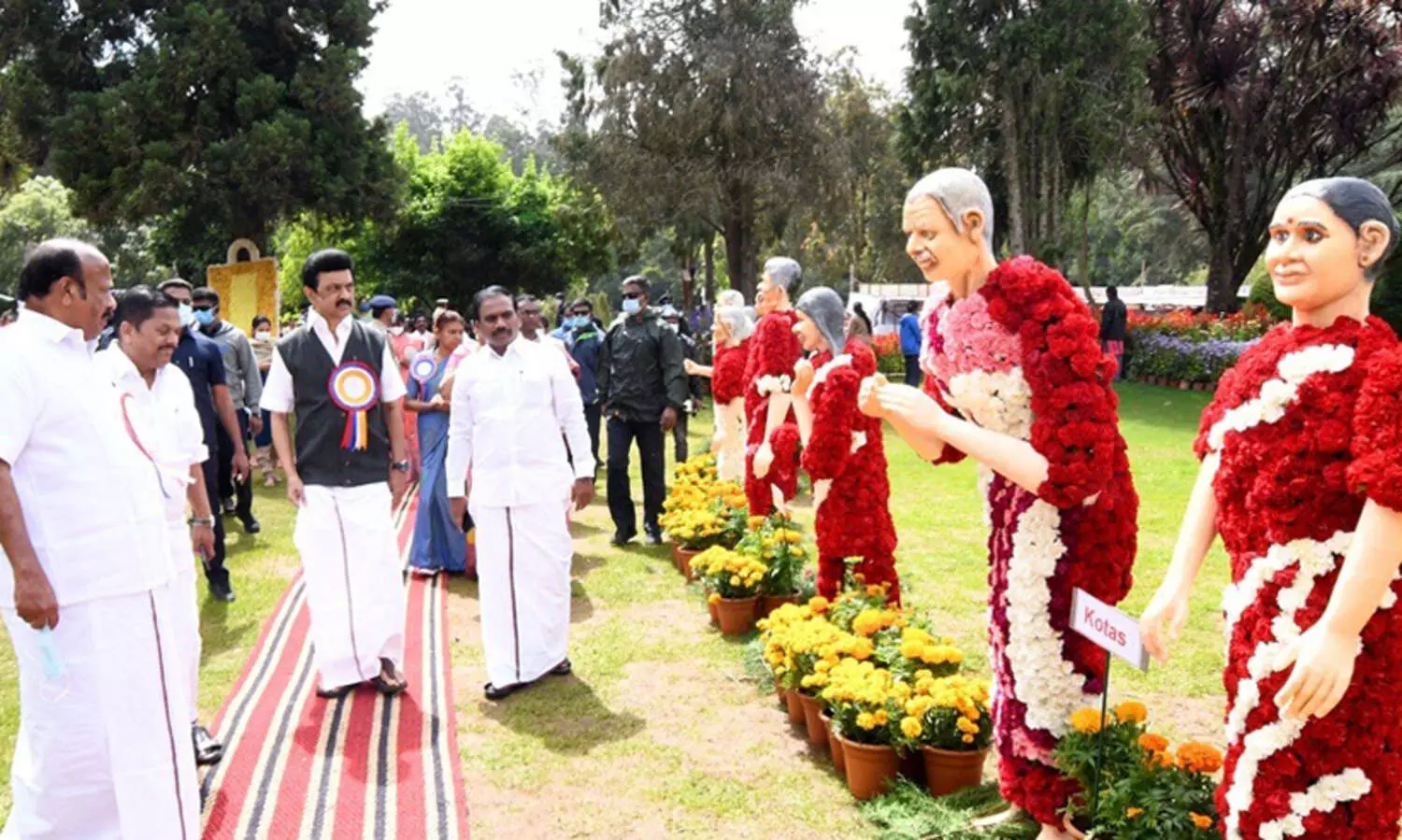 124ാമത്​ ഊട്ടി പുഷ്പമേളക്ക്​ തുടക്കം; എം.കെ. സ്റ്റാലിൻ ഉദ്ഘാടനം ചെയ്തു
