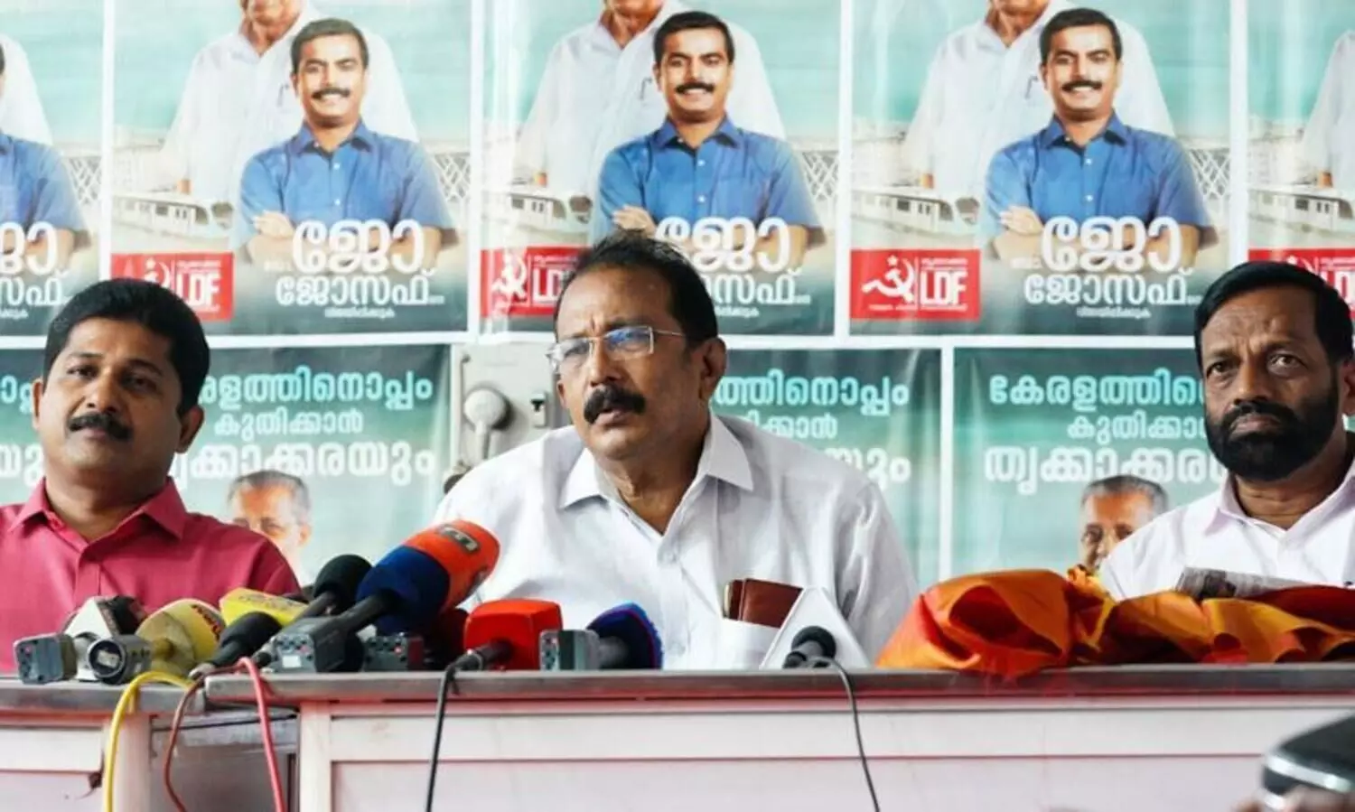 സ്ഥാനാർഥി നിർണയത്തിൽ പ്രതിഷേധം: ഡി.സി.സി ജനറൽ സെക്രട്ടറി കോൺ​ഗ്രസ് വിട്ടു; ഇനി എൽ.ഡി.എഫിനൊപ്പം