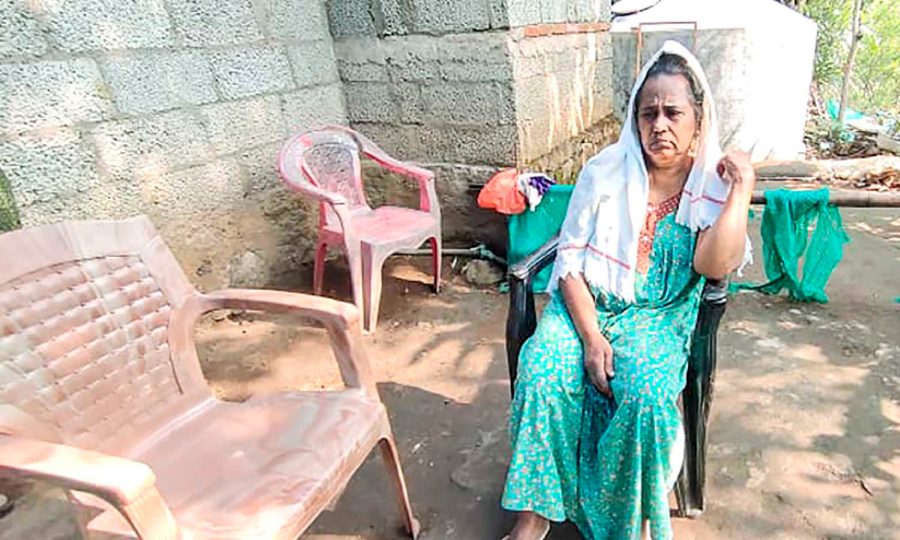 തങ്കമ്മക്ക് വേണം നിങ്ങളുടെ കൈത്താങ്ങ് തങ്കമ്മക്ക് വേണം നിങ്ങളുടെ കൈത്താങ്ങ്