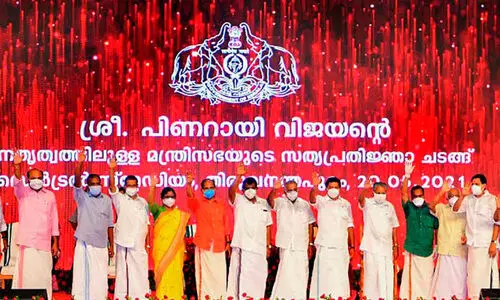 റെയിലിൽ കേറാത്ത തുടർഭരണം