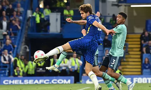 തരംതാഴാതെ എവർടൺ; ചെൽസിക്ക് സമനില