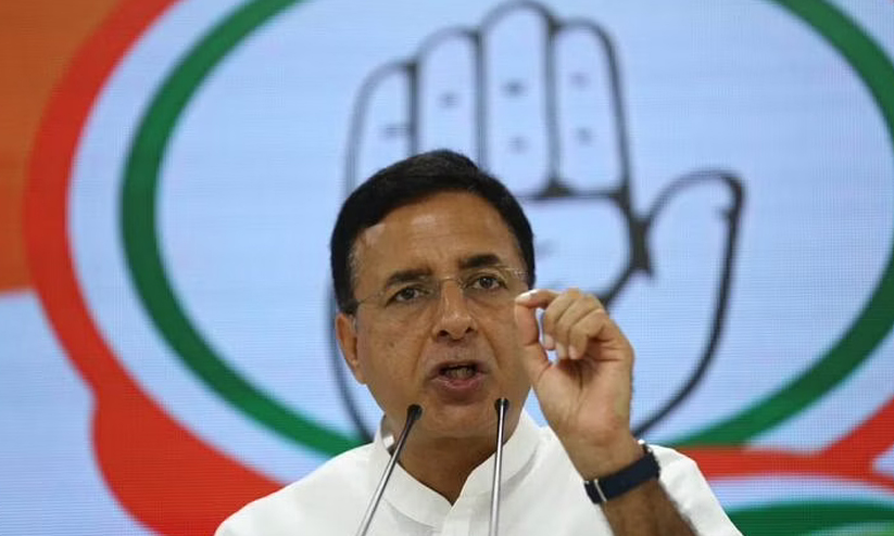 60 ദിവസത്തെ കണക്ക് നോക്കാം, ജനത്തെ വിഡ്ഢികളാക്കരുത്; ഇന്ധനവിലയിലെ കണക്കുകൾ നിരത്തി കോൺഗ്രസ് 60 ദിവസത്തെ കണക്ക് നോക്കാം, ജനത്തെ വിഡ്ഢികളാക്കരുത്; ഇന്ധനവിലയിലെ കണക്കുകൾ നിരത്തി കോൺഗ്രസ്