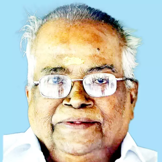 അ​യ്യ​പ്പ​ൻ