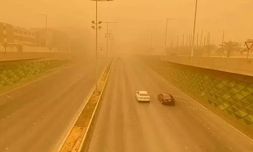 പൊടിക്കാറ്റ് തുടരുമെന്ന് കാലാവസ്ഥകേന്ദ്രം