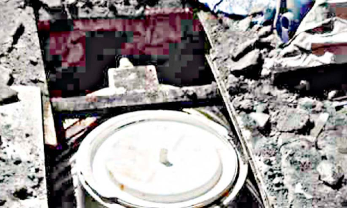 കള്ളുഷാപ്പിലെ രഹസ്യ അറയിൽ 760 ലിറ്റർ സ്പിരിറ്റ്; രണ്ടുപേർ അറസ്റ്റിൽ കള്ളുഷാപ്പിലെ രഹസ്യ അറയിൽ 760 ലിറ്റർ സ്പിരിറ്റ്; രണ്ടുപേർ അറസ്റ്റിൽ