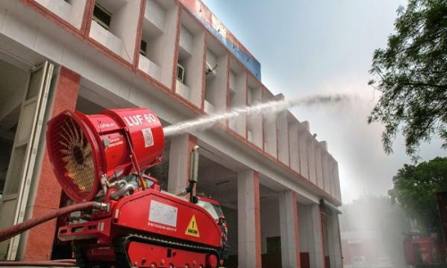 തീ അണക്കാൻ ഇനി റോബോട്ടുകളും; ഡൽഹി അഗ്നിശമനസേനയിൽ പുതിയ സംവിധാനം