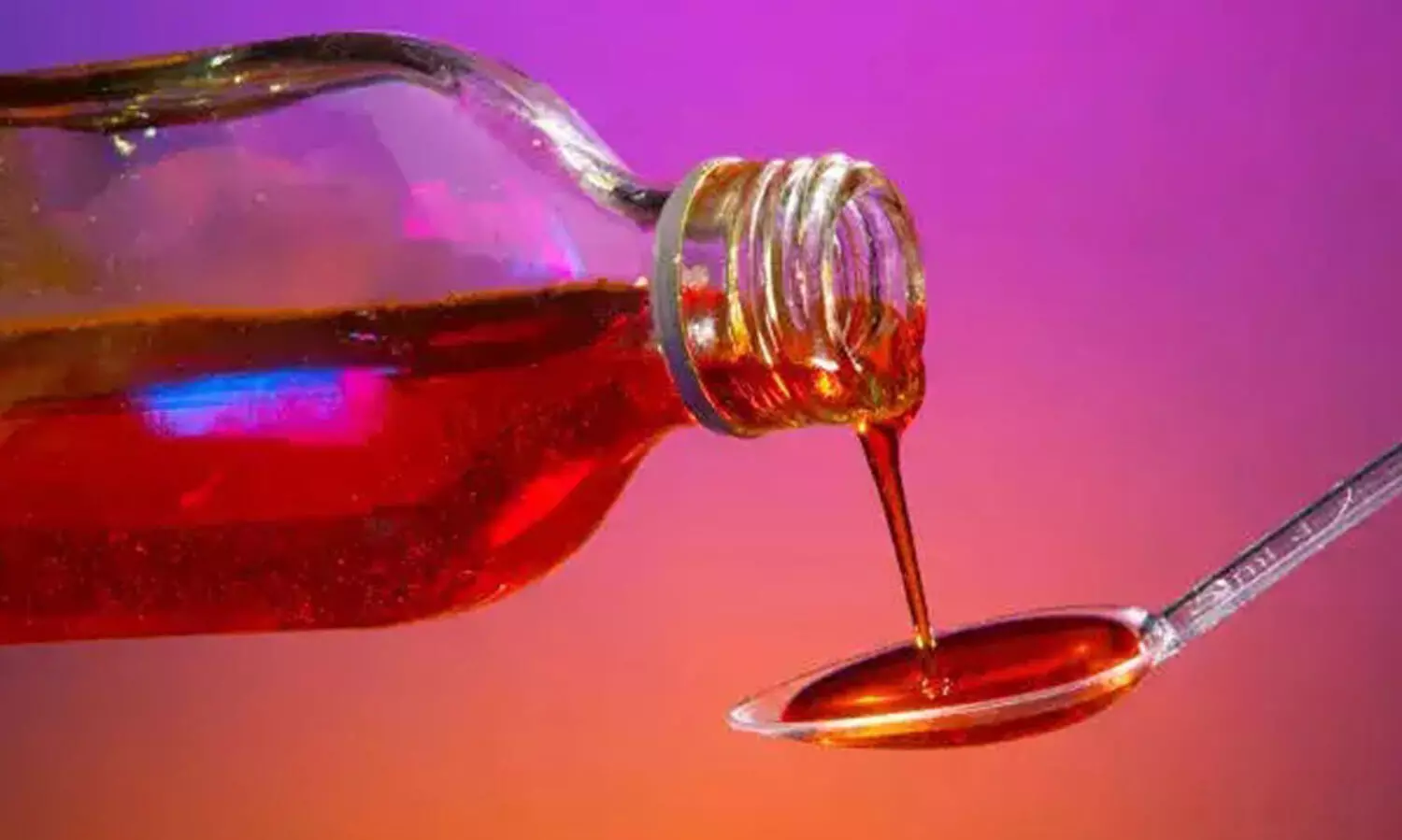 നിരോധിച്ച ചുമയുടെ മരുന്ന് ലഹരിക്കായി വിൽക്കാൻ ശ്രമം; രണ്ട് പേർ അറസ്റ്റിൽ