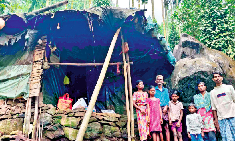 കാലവർഷം: വറുതിയുടെ ഭീതിയിൽ ആദിവാസി ഊരുകൾ കാലവർഷം: വറുതിയുടെ ഭീതിയിൽ ആദിവാസി ഊരുകൾ