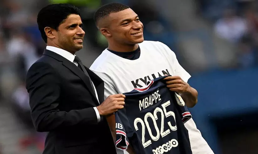 എംബാപ്പെയുമായുള്ള കരാർ ഫുട്ബാളിന് അപമാനമെന്ന് ലാ ലിഗ പ്രസിഡന്റ് ഹാവിയർ ടെബാസ് എംബാപ്പെയുമായുള്ള കരാർ ഫുട്ബാളിന് അപമാനമെന്ന് ലാ ലിഗ പ്രസിഡന്റ് ഹാവിയർ ടെബാസ്