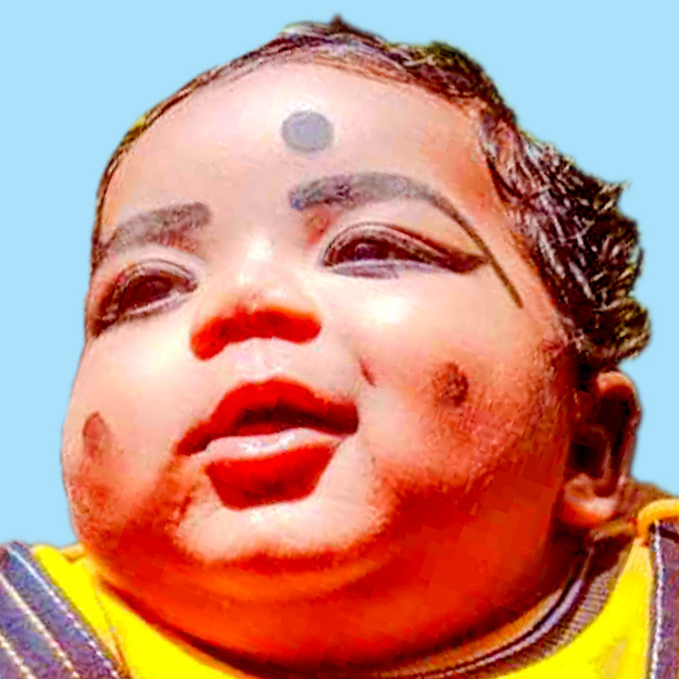 വാ​നും ഓ​ട്ടോ​യും കൂ​ട്ടി​യി​ടി​ച്ച് ഒ​രു വ​യ​സ്സു​കാ​ര​ൻ മ​രി​ച്ച