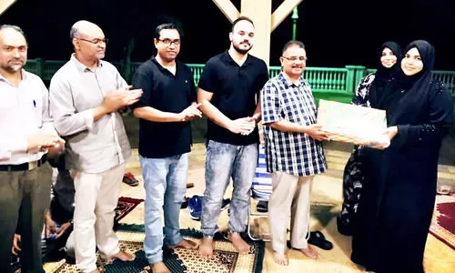 ത​നി​മ പോ​സ്റ്റ​ർ മ​ത്സ​ര​വി​ജ​യി​ക​ൾ​ക്ക് സ​മ്മാ​ന​വി​ത​ര​ണം