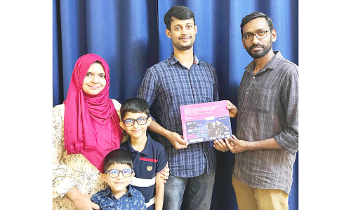 ഗ​ൾ​ഫ്​ മാ​ധ്യ​മം ഇ​ൻ​സ്റ്റ​ഗ്രാം പേ​ജ്​ ഫോ​ളോ ചെ​യ്യൂ, ടി​ക്ക​റ്റ്​ സ്വ​ന്ത​മാ​ക്കൂ