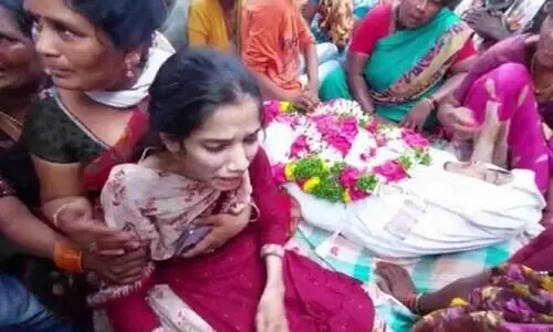 ആ ദുരഭിമാനക്കൊലയിൽ ഒറ്റുകാരനായത് മൊബൈൽ ഫോൺ; കൊലപാതകികൾ ഇരയിലേക്ക് എത്തിയത് ഈ രണ്ട് ആപ്പുകൾ വഴി