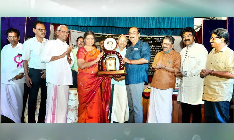 പ്രേംനസീർ, ഞാൻ കണ്ട മഹാനായ മനുഷ്യൻ -വിധുബാല