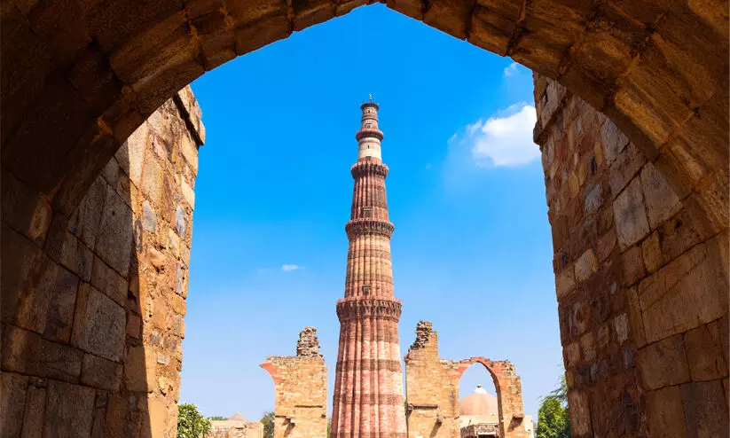 കുതുബ് മിനാറിൽ ഹിന്ദു, ജൈന വിഗ്രഹങ്ങൾ പുനഃസ്ഥാപിക്കണമെന്ന ഹരജി കോടതിയിൽ കുതുബ് മിനാറിൽ ഹിന്ദു, ജൈന വിഗ്രഹങ്ങൾ പുനഃസ്ഥാപിക്കണമെന്ന ഹരജി കോടതിയിൽ