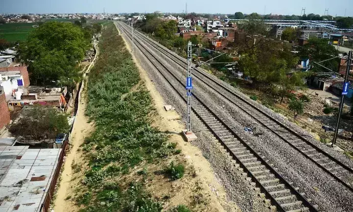 റെയിൽവേ ട്രാക്കുകൾ തകർക്കാൻ െഎ.എസ്.െഎ ലക്ഷ്യമിടുന്നതായി രഹസ്യാന്വേഷണ ഏജന്‍സി മുന്നറിയിപ്പ്