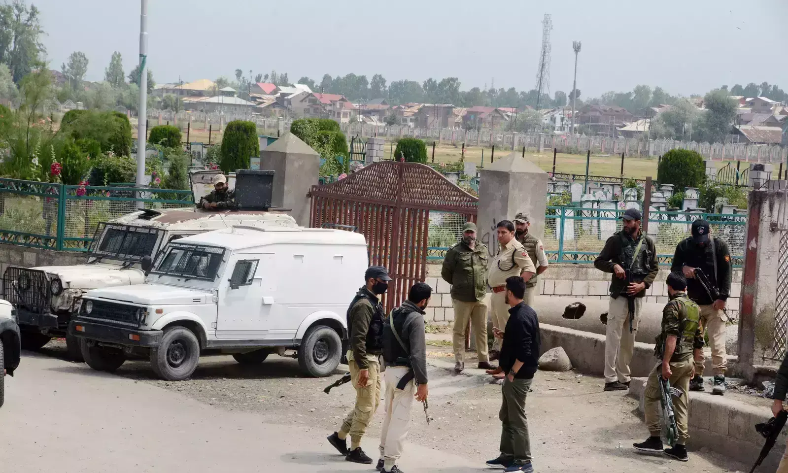 സുരക്ഷാസേനക്ക് നേരെ ആക്രമണത്തിന് സാധ്യത; ശ്രീനഗറിൽ റെഡ് അലർട് പ്രഖ്യാപിച്ചു