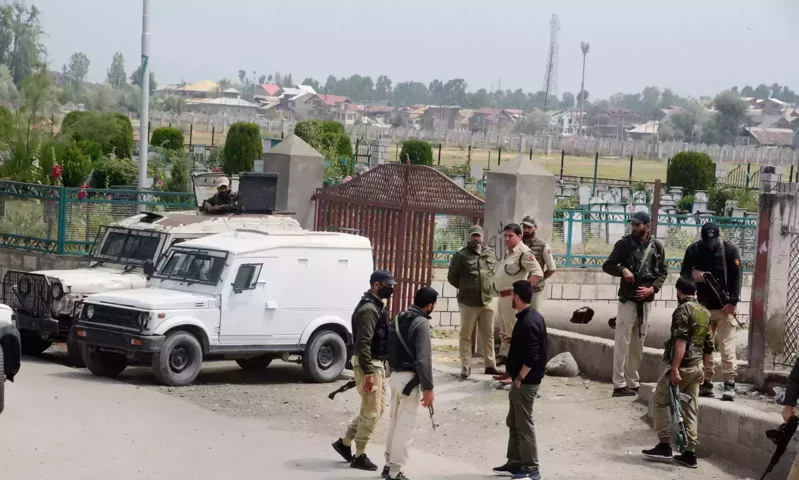 സുരക്ഷാസേനക്ക് നേരെ ആക്രമണത്തിന് സാധ്യത; ശ്രീനഗറിൽ റെഡ് അലർട് പ്രഖ്യാപിച്ചു