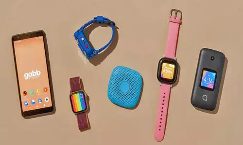 വീട്ടിൽനിന്നും നാല് ലക്ഷം രൂപ മോഷ്ടിച്ച് സ്മാർട് ഫോണും വാച്ചുകളും വാങ്ങി; പിടിയിലായത് എട്ടും ഒമ്പതും വയസുകാർ