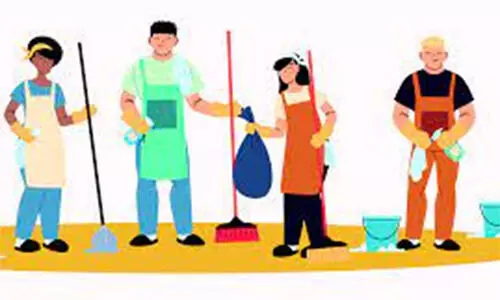 വീട്ടുജോലിക്കാർക്ക് ലെവി പ്രാബല്യത്തിൽ വീട്ടുജോലിക്കാർക്ക് ലെവി പ്രാബല്യത്തിൽ