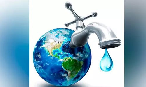 വെള്ളത്തിന് നടുവിലായിട്ടും കുട്ടനാട്ടിൽ ശുദ്ധജലക്ഷാമം വെള്ളത്തിന് നടുവിലായിട്ടും കുട്ടനാട്ടിൽ ശുദ്ധജലക്ഷാമം