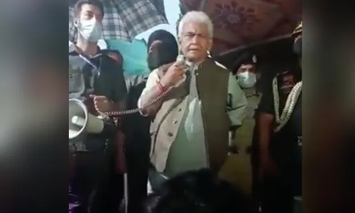 സുരക്ഷിത സ്ഥലങ്ങളിലേക്ക് മാറ്റുന്നത് വരെ ജോലിയിൽ പ്രവേശിക്കില്ലെന്ന് കശ്മീരി പണ്ഡിറ്റ്സ്