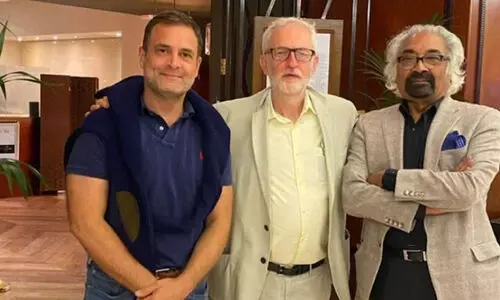 ജെറമി കോർബിനൊപ്പമുള്ള രാഹുലിന്റെ ചിത്രത്തിനെതിരെ ബി.ജെ.പി; മോദിക്കൊപ്പമുള്ള ചിത്രവുമായി തിരിച്ചടിച്ച് കോൺഗ്രസ്