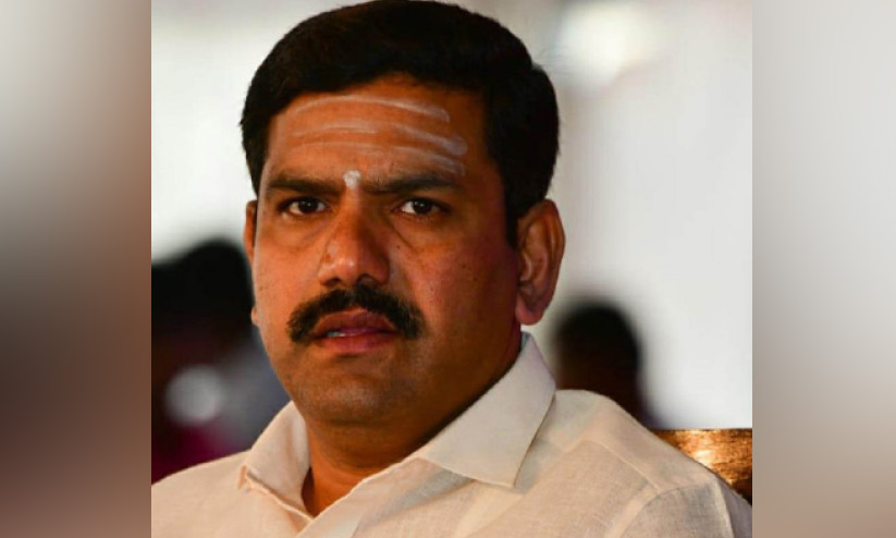 എം.എൽ.സി തെരഞ്ഞെടുപ്പ്: യെദിയൂരപ്പയുടെ മകന് സീറ്റില്ല, പ്രതിഷേധം എം.എൽ.സി തെരഞ്ഞെടുപ്പ്: യെദിയൂരപ്പയുടെ മകന് സീറ്റില്ല, പ്രതിഷേധം