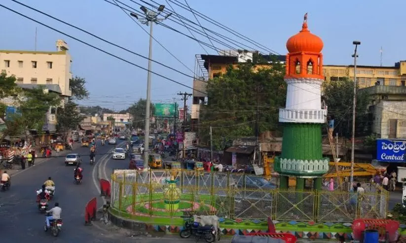 ആന്ധ്രയിലെ ജിന്ന ടവർ പുനർനാമകരണം ചെയ്യണമെന്നാവശ്യപ്പെട്ട് ബി.ജെ.പി പ്രതിഷേധം; നിരവധി നേതാക്കളെ അറസ്റ്റ് ചെയ്തു