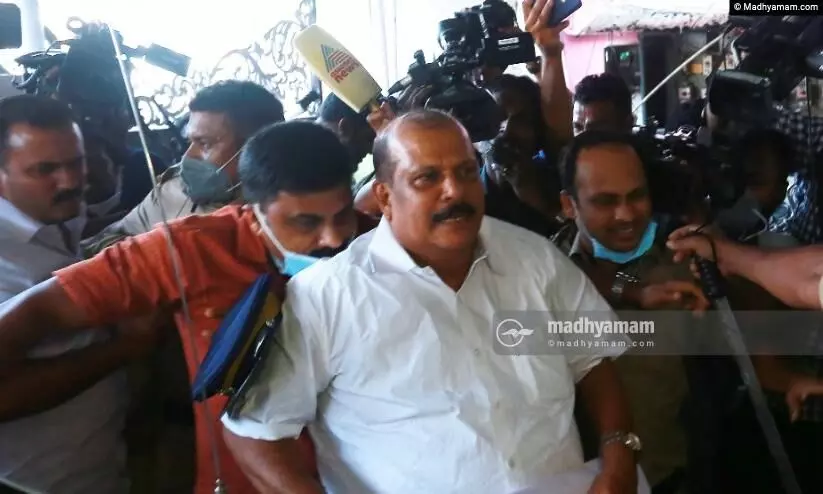 വെണ്ണല, തിരുവനന്തപുരം വിദ്വേഷ പ്രസംഗക്കേസുകളിൽ പി.സി. ജോർജ് അറസ്റ്റിൽ; ഫോർട്ട് പൊലീസിന് കൈമാറി വെണ്ണല, തിരുവനന്തപുരം വിദ്വേഷ പ്രസംഗക്കേസുകളിൽ പി.സി. ജോർജ് അറസ്റ്റിൽ; ഫോർട്ട് പൊലീസിന് കൈമാറി