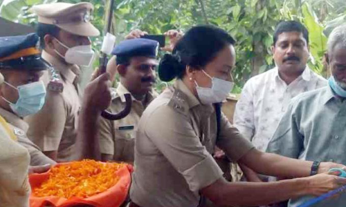 നിരാലംബനായ വയോധികന് സ്നേഹവീടൊരുക്കി ജനമൈത്രി പൊലീസ്