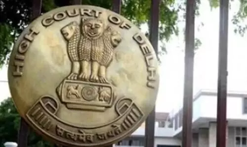 ജനഗണമനക്കും വന്ദേമാതരത്തിനും തുല്യപദവി; കേന്ദ്രത്തിന് നോട്ടീസ് അയച്ച് ഹൈകോടതി