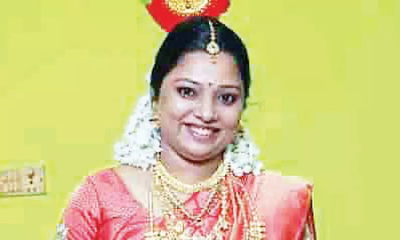 ഭർതൃവീട്ടിൽ യുവതി മരിച്ചത് ശ്വാസംമുട്ടിയെന്ന് പരിശോധന റിപ്പോർട്ട്