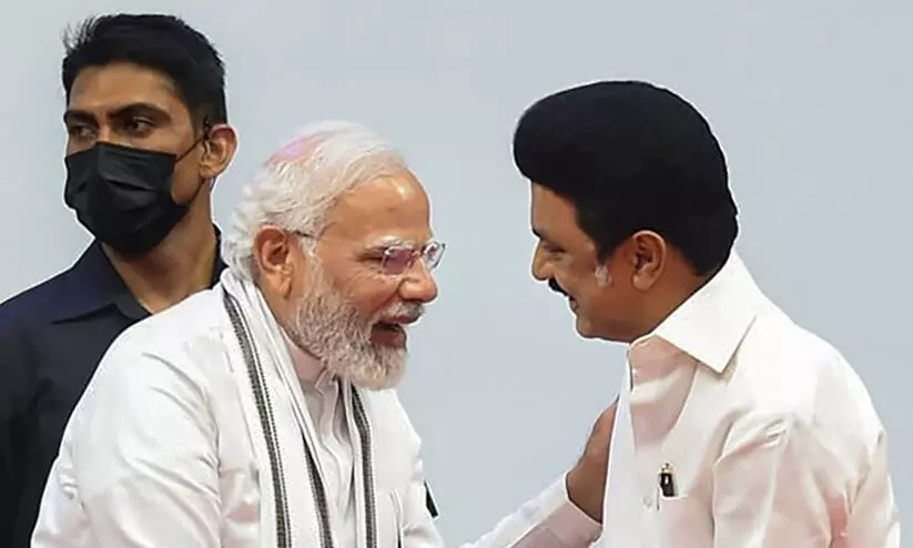 പ്രധാനമന്ത്രിയുടെ ചെന്നൈ സന്ദർശനം: വരവേൽപ്പും പ്രതിഷേധവും