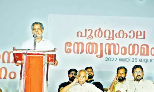 എസ്.എഫ്.ഐ സംസ്ഥാന സമ്മേളനം: ആദ്യകാല വിദ്യാർഥി നേതാക്കൾ പങ്കിട്ടത് ചോര കിനിയുന്ന ഓർമകൾ