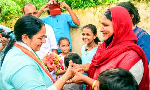 കൂട്ടയോട്ടവുമായി ഉമ തോമസ്