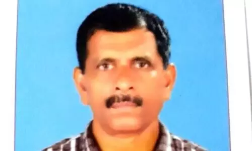 ജയിലഴിക്കുള്ളിലും കൈവിടാത്ത കരുതൽ...