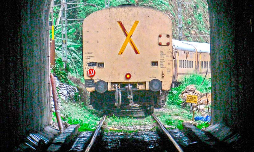 ഇനിയില്ല, കോട്ടയം തുരങ്കയാത്ര;പാത ഇരട്ടിപ്പിക്കലിന്റെ ഭാഗമായാണ്തുരങ്കയാത്ര ഒഴിവാക്കുന്നത് ഇനിയില്ല, കോട്ടയം തുരങ്കയാത്ര;പാത ഇരട്ടിപ്പിക്കലിന്റെ ഭാഗമായാണ്തുരങ്കയാത്ര ഒഴിവാക്കുന്നത്