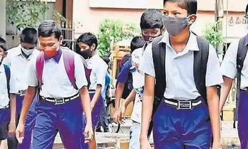 പൊതുവിദ്യാലയങ്ങളിൽ കുട്ടികൾ കൂടി; അധ്യാപകരില്ല