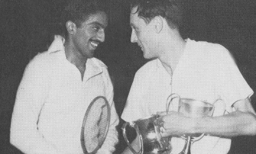 ഒ​രു പ്ര​കാ​ശി​നെ ഓ​ർ​ത്തപ്പോൾ മറ്റൊരു പ്രകാശിനെ നാം മറന്നു