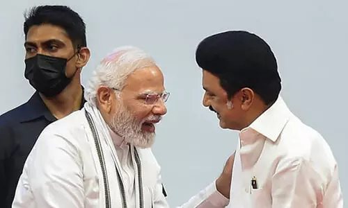 പ്രധാനമന്ത്രിയുടെ ചെന്നൈ സന്ദർശനം: വരവേൽപ്പും പ്രതിഷേധവും