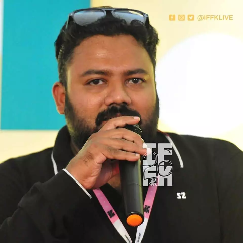 കൃഷ്ണേന്ദു കലേഷ് ഐ.എഫ്.എഫ്​.കെ വേദിയിൽ