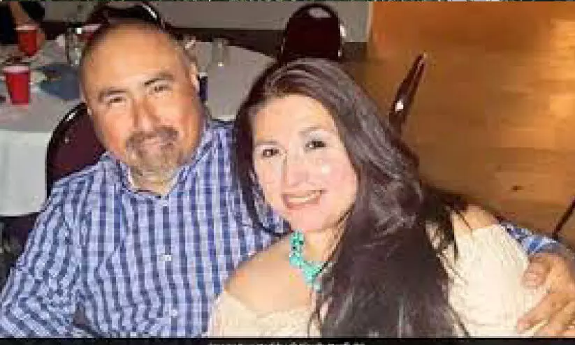 ടെക്സസ് വെടിവെപ്പ്; അധ്യാപികയുടെ സംസ്കാരചടങ്ങിനിടെ ഭർത്താവിന് ഹൃദയാഘാതം ടെക്സസ് വെടിവെപ്പ്; അധ്യാപികയുടെ സംസ്കാരചടങ്ങിനിടെ ഭർത്താവിന് ഹൃദയാഘാതം