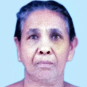 കു​ഞ്ഞി​പ്പെ​ണ്ണ്