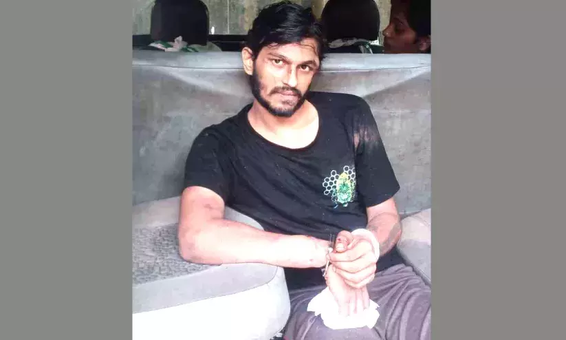 വനിത എസ്.ഐയെ കാർ ഇടിച്ച് വീഴ്ത്തി രക്ഷപ്പെടാൻ ശ്രമം; പോക്സോ കേസ് പ്രതിയെ പിടികൂടി