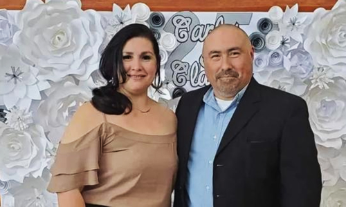 ടെക്സസ് വെടിവെപ്പ്; അദ്ധ്യാപികയുടെ സംസ്കാര ചടങ്ങിനിടെ ഭർത്താവ് കുഴഞ്ഞുവീണ് മരിച്ചു