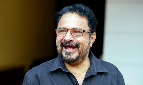 സി​നി​മ​ക്കു​വേ​ണ്ടി ജീ​വി​തം ഹോ​മി​ച്ചു, ജീ​വി​തം ത​ന്ന​ത് സീ​രി​യ​ലു​ക​ൾ -സു​രേ​ഷ് ഉ​ണ്ണി​ത്താ​ൻ ജീവിതം പറയുന്നു