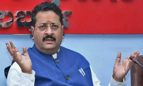 ഹിജാബ് ധരിക്കുന്ന വിദ്യാർഥികളെ  വിദ്യാലയത്തിൽ നിന്ന് പുറത്താക്കണമെന്ന് ബി.ജെ.പി എം.എൽ.എ